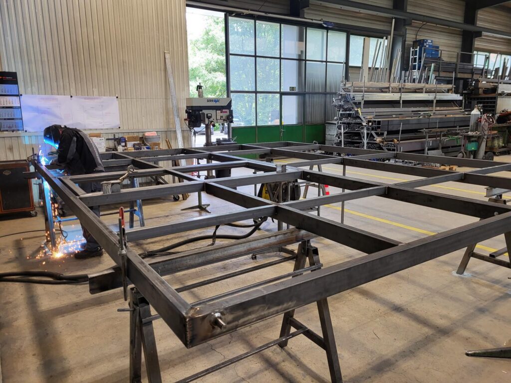 Fabrication Porte Guillotine 1 1024x768