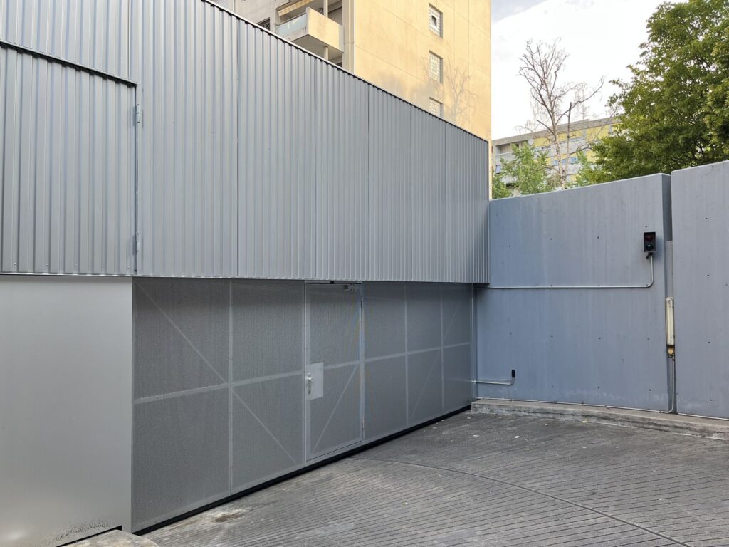 Porte Guillotine A Contrepoids A Cables 1024x768