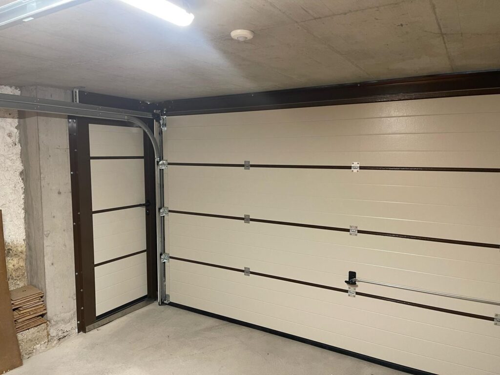 Porte Sectionnelle Habitat 8 1024x768