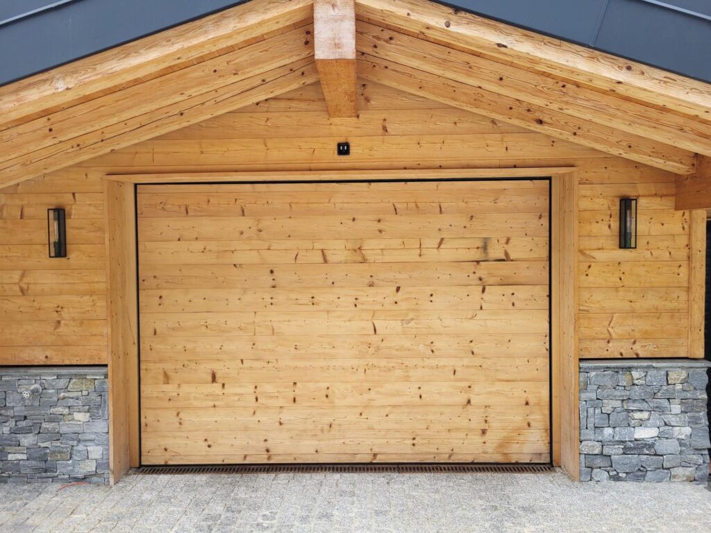 Porte A Ressorts En Bois 1024x768