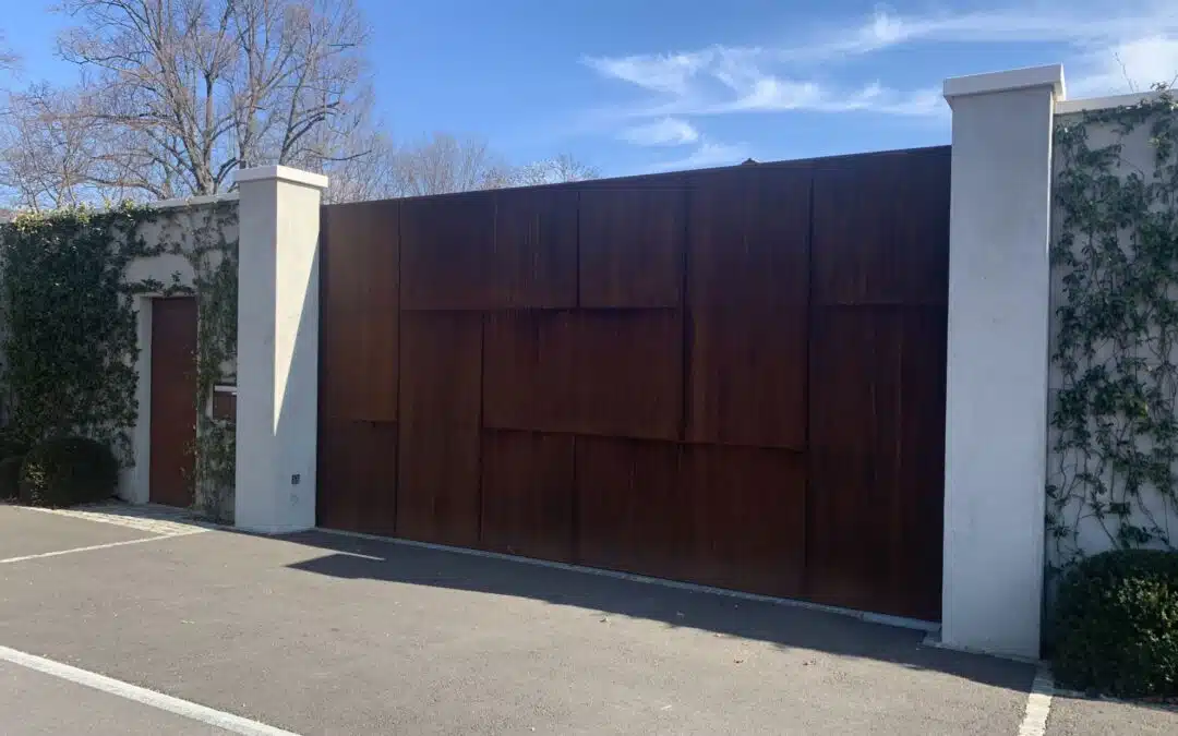 Portail en acier corten